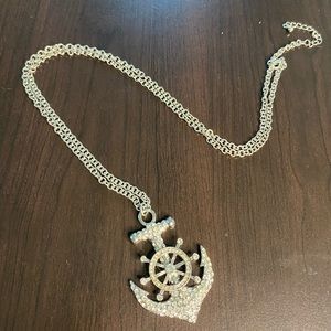 🔥DIAMOND EMBELLISHED ANCHOR W 15’ CHAIN!! GREAT CONDITION🔥
